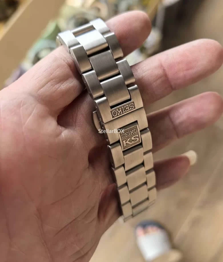 Seiko Stainless Steel Wristwatch Bands 18 mm Band Width for sale