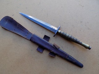 WWII F S Beaded & Ribbed Fairbairn Sykes Fighting Knife Dagger