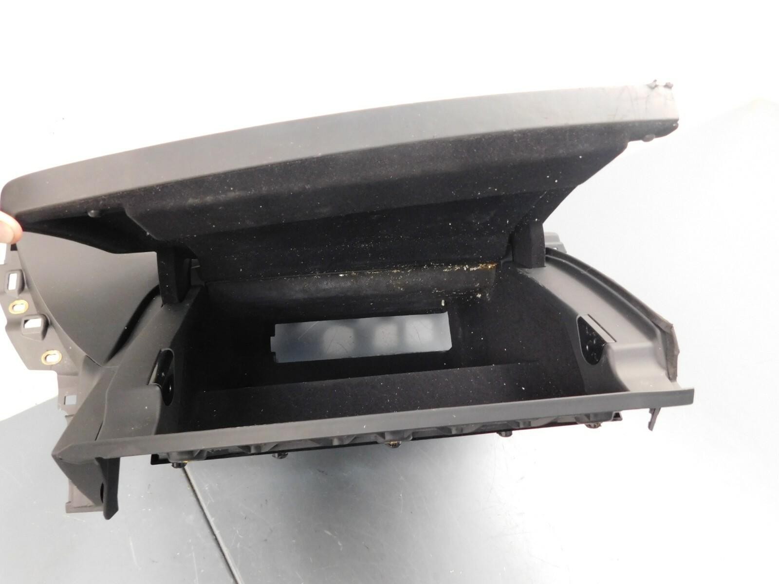 2017 17 18 19 20  Audi R8 V10 Glove Box  #1279 Q2