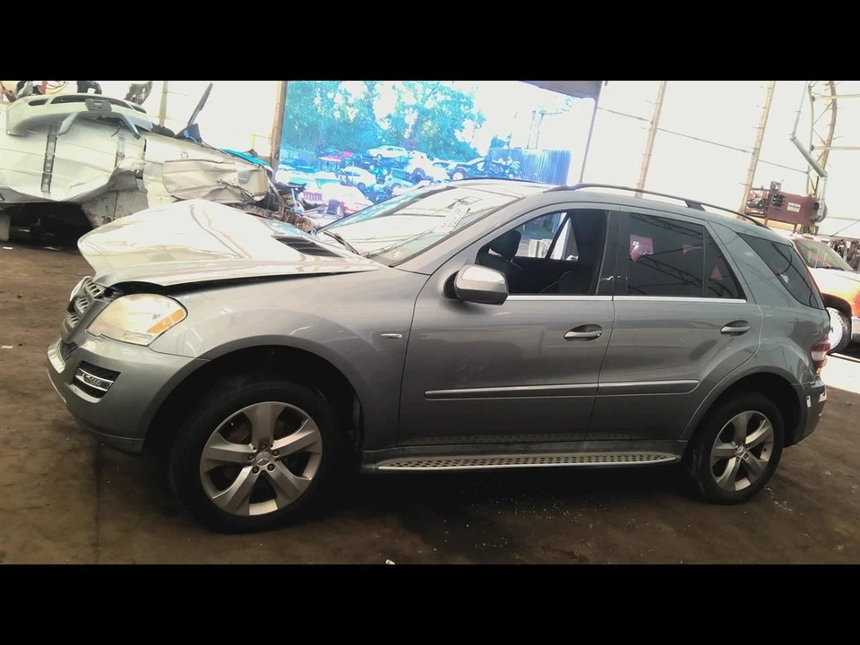 (LOCAL PICKUP ONLY) Trunk/Hatch/Tailgate 164 Type ML350 Fits 09-11 MERCEDES ML-C — 第 4/4 张图片