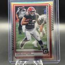 2025 Panini Donruss Optic - Tyler Allgeier #33 Holo Prizm