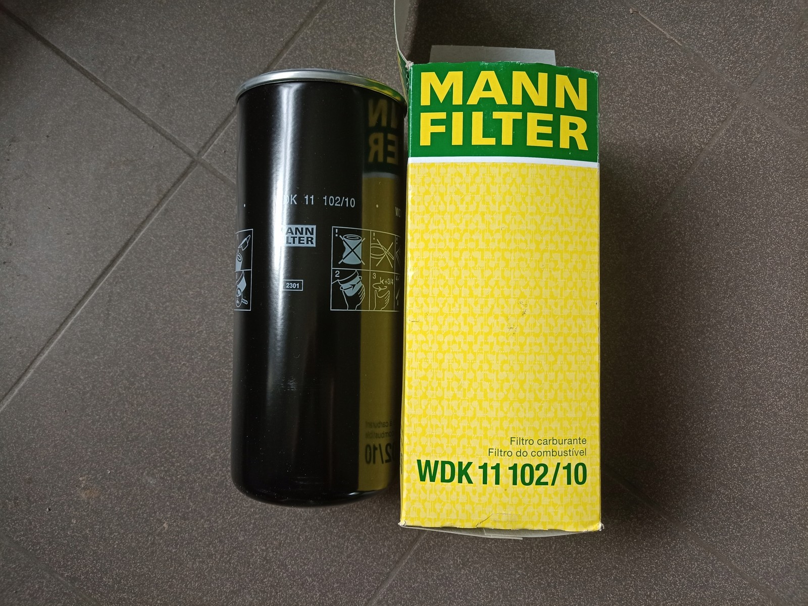 Mann Filter Fuel Filter WDK 11 102/10 1 Piece