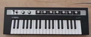 Yamaha reface CP 37 Key Portable Electric Piano Synthesizer