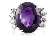 Ring Amethyst oval ca 12 ct + 8 Brillanten ca 0,70 585 Gold Gr. 56 [BRORS 19801]