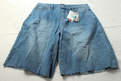 Cider Women's Plus Curve Denim Resort Jort Shorts MS7 Light Blue Size 2XL NWT
