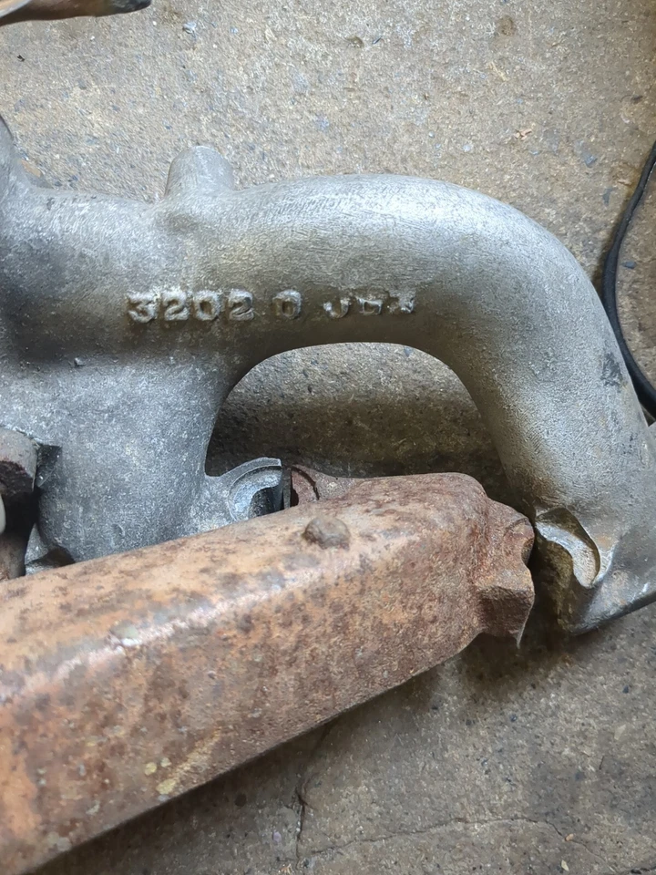 Colector de admisión de escape motor BMW 315 319 326 ROADSTER 1934 1935 1936 34 35 36 Foto 3 de 4