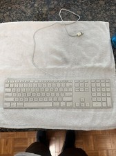Apple A1243 USB Wired Standard Keypad - White
