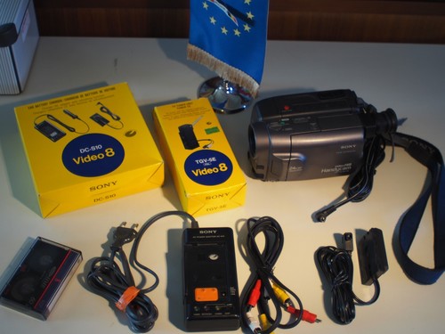 Sony CCD-TRV70 - Photo 4/4