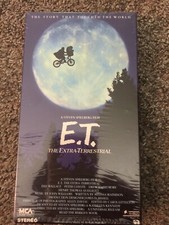 E.T. The Extra Terrestrial VHS 1982 Rare Green and Black Tape Spielberg VINTAGE
