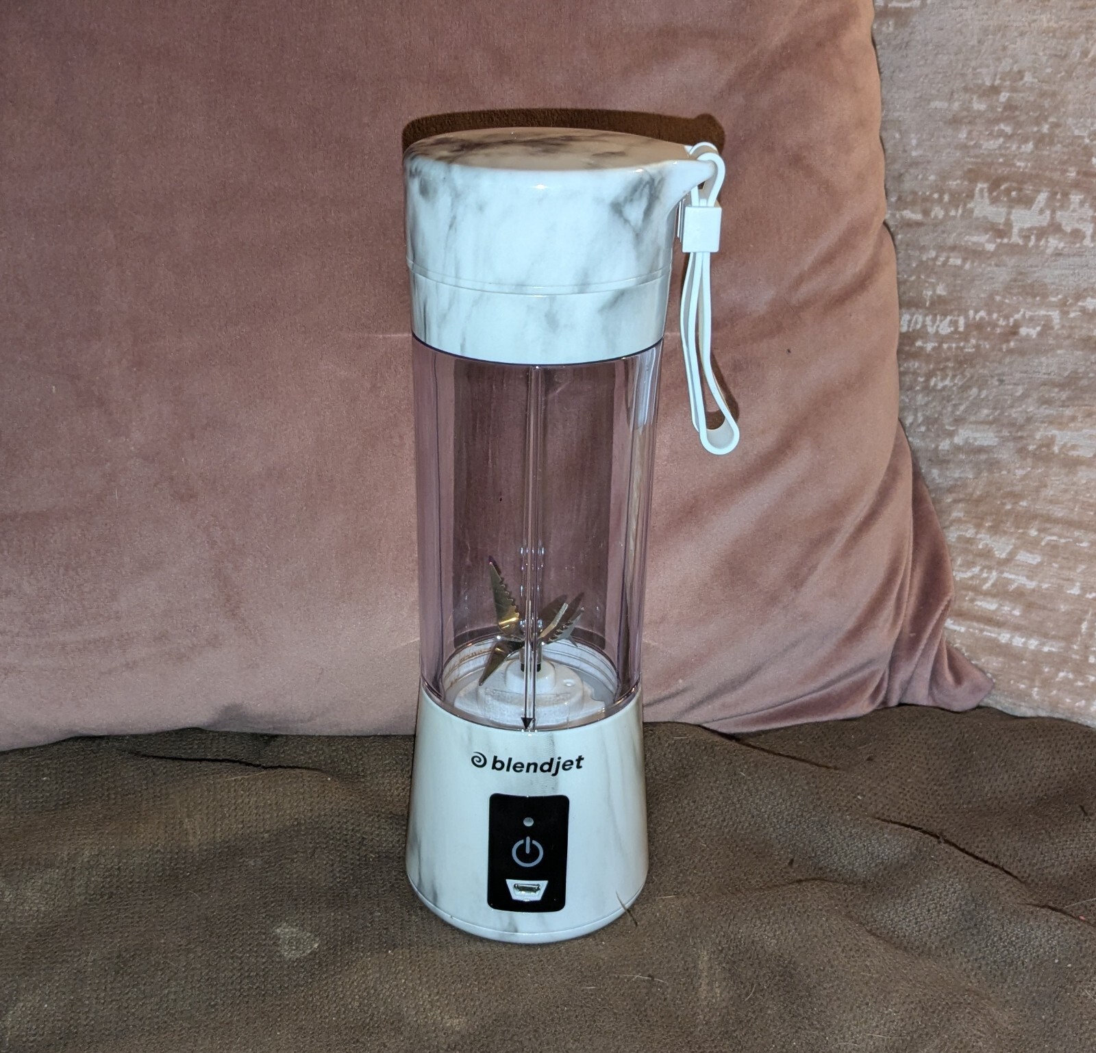 Blendjet Compact Portable Blender for On-the-Go Smoothies