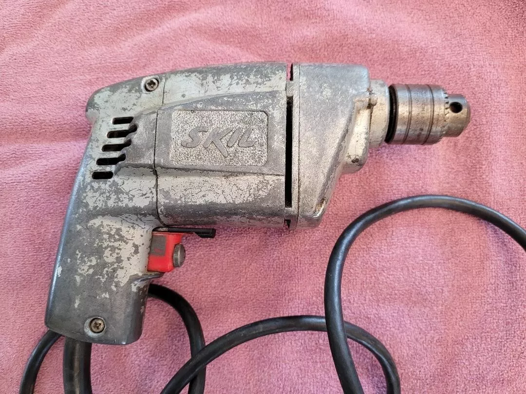 Vintage Skil 3 8