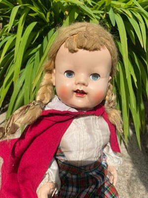1950s Saucy Walker Pedigree Hard Plastic Vintage Doll