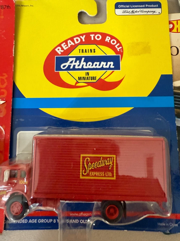 NEW SEALED PACKAGING - HO SCALE BLOWOUT! Mixed Lot 17 HO Scale Vehicles SEE PICS - Image 4 of 4