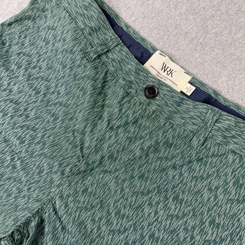 NEW WRK Work Rest Karma Men's Size 32 Green Printed 8" Chino Shorts Golf USA - Picture 2 of 8