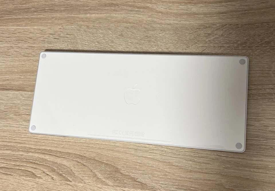 Apple Magic Wireless Keyboard 2 Tastatur A1644 Akku weiß silber Bluetooth QWERTZ - Bild 2 von 4