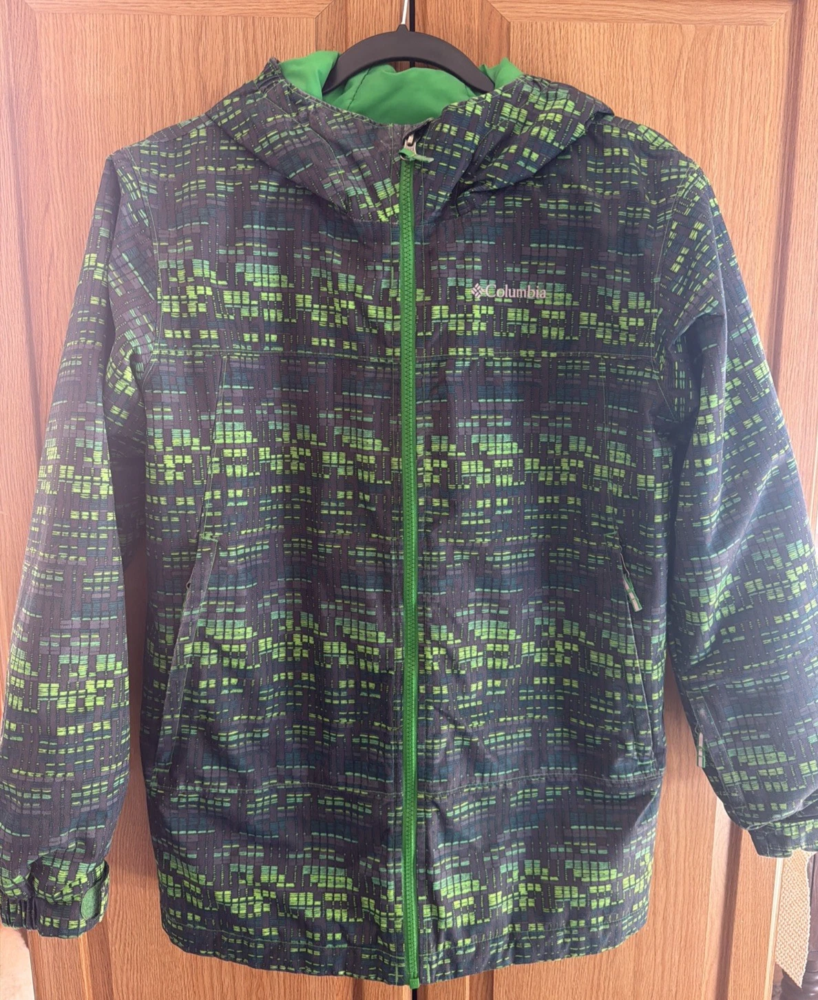 Columbia Omni Tech Jacket - Youth Size Large Green/Blue Design
