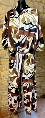 Designed & Made In Italy Ladies Italian Boho Abstract Leisure Suit 1 Size  8-18