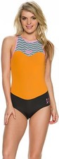 Roxy Womens SZ 6 Roxy Xy 1mm Bikini Cut Racer Back Springsuit ARJW603015 WETSUIT