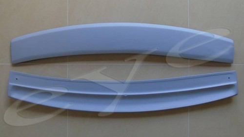 DACIA DUSTER REAR ROOF SPOILER - Picture 3 of 3
