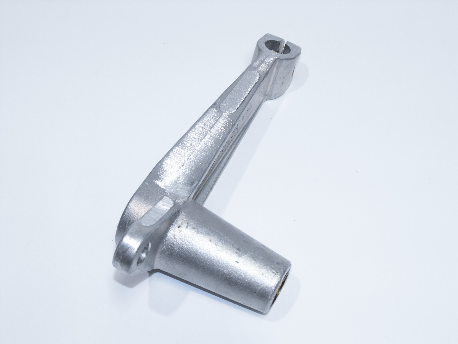 Peterbilt E236001 Clutch Swing Arm Assembly With Bearings New Read