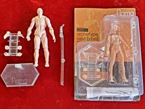 fIGMA 02 ARCHETYPE SHE & HE ART DRAWING 3D FIGURES. Female Sealed. Male Loose - Picture 1 of 6