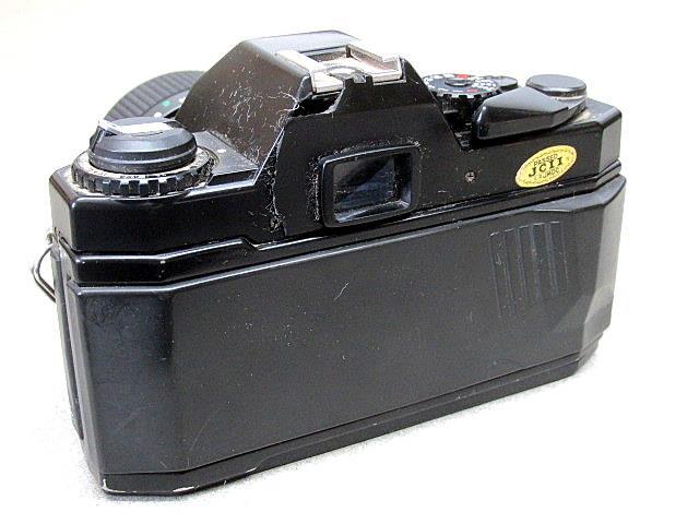 Vivitar v335 Film Camera w/35-70 mm f/3.5-4.8 Mc Macro Focusing