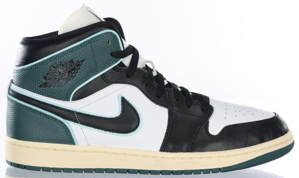★Nike ナイキ Jordan 1 Mid Vast Grey Ghost Green (W) Nike Air Jordan 1 Mid Vast Grey Ghost Green (W)