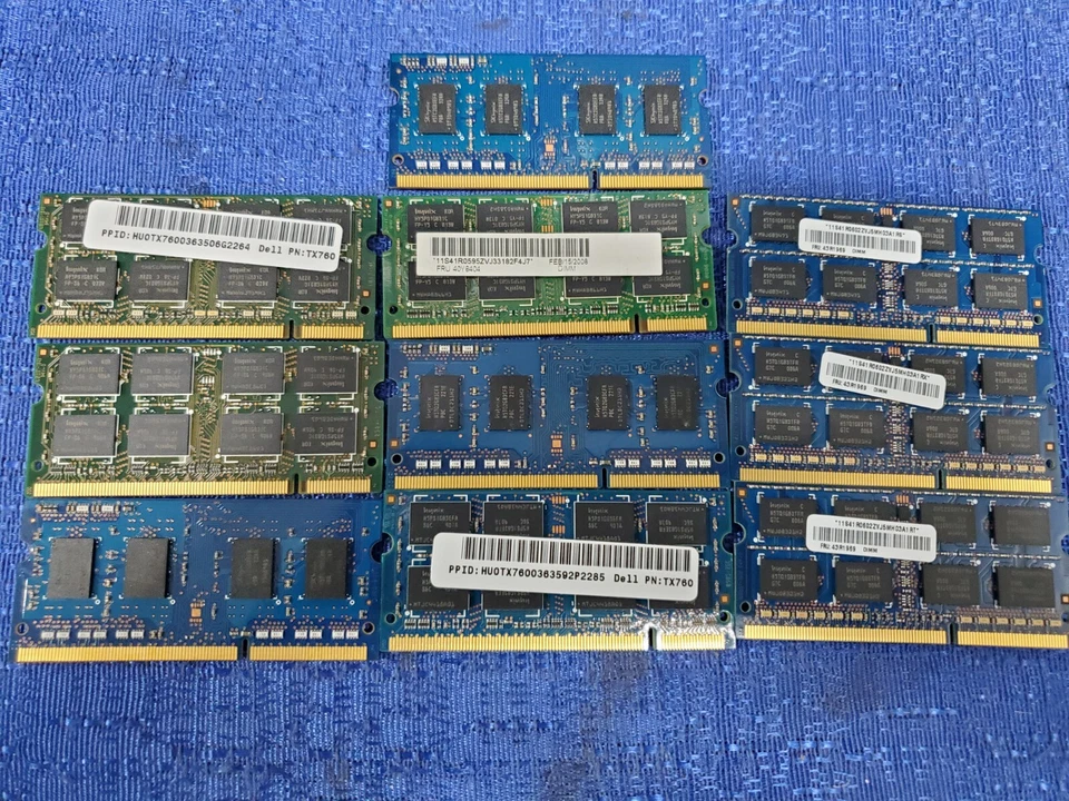 Lot of 3 Hynix PC2700-25330 DDR 333MHz CL2.5 1x256MB + 2x512MB = 1.25GB Total - Image 2 of 2