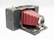 KODAK NO. 2A Folding Pocket Brownie Model B with Red Bellows