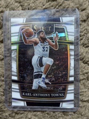 2021-22 Panini Select Karl-Anthony Towns #10 White Prizm /149 SP Knicks Champ!