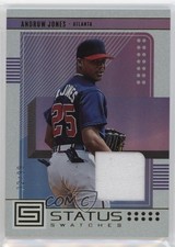 2023 Panini Chronicles Status Swatches Gold 32/99 Andruw Jones #SS-AJ 19n6