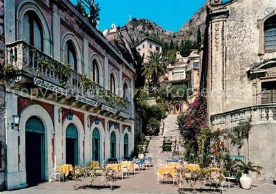 Taormina Sicilia Salita Serrania Cafe Wonderbar Hotel Vello d Oro