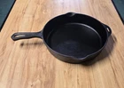 RARE GRISWOLD 8 HAMMERED CAST IRON SKILLET #8  2008   GREAT CONDITION