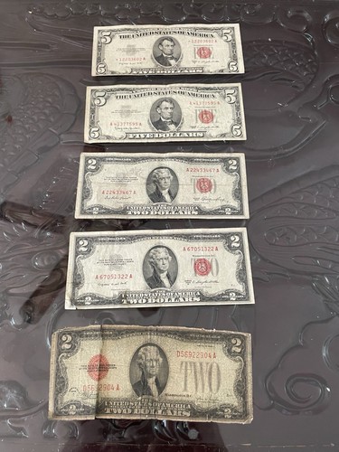 Fünf USA Banknoten verschiedene Daten
