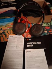 Poly Blackwire 5220 Black/Red Headsets USB-C ...