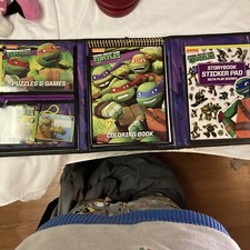TEENAGE MUTANT NINJA TURTLES Coloring Book Puzzle Games Stickers Carrying Case