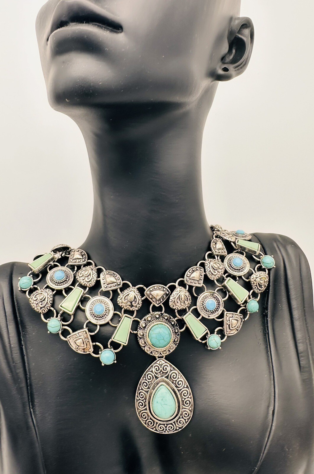 Faux Oval Turquoise Silver Statement Necklace Col… - image 1