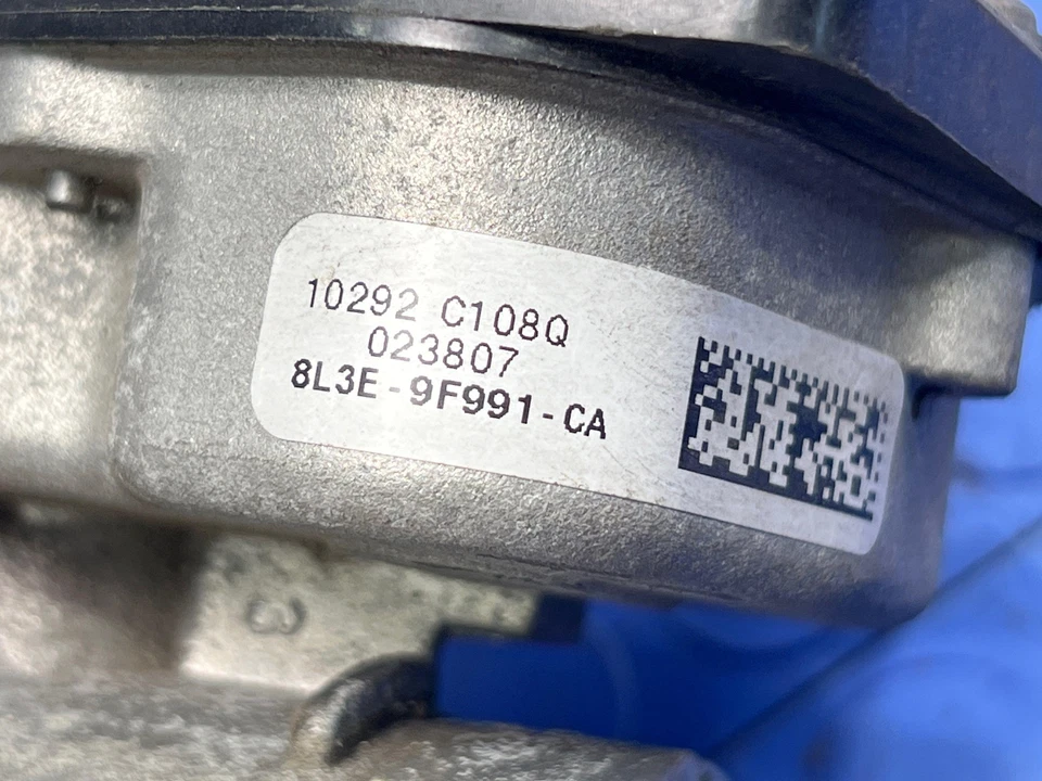 Conjunto de carrocería de válvula de acelerador Ford Expedition 2011-2014 OEM 8L3Z9E926C Foto 4 de 4