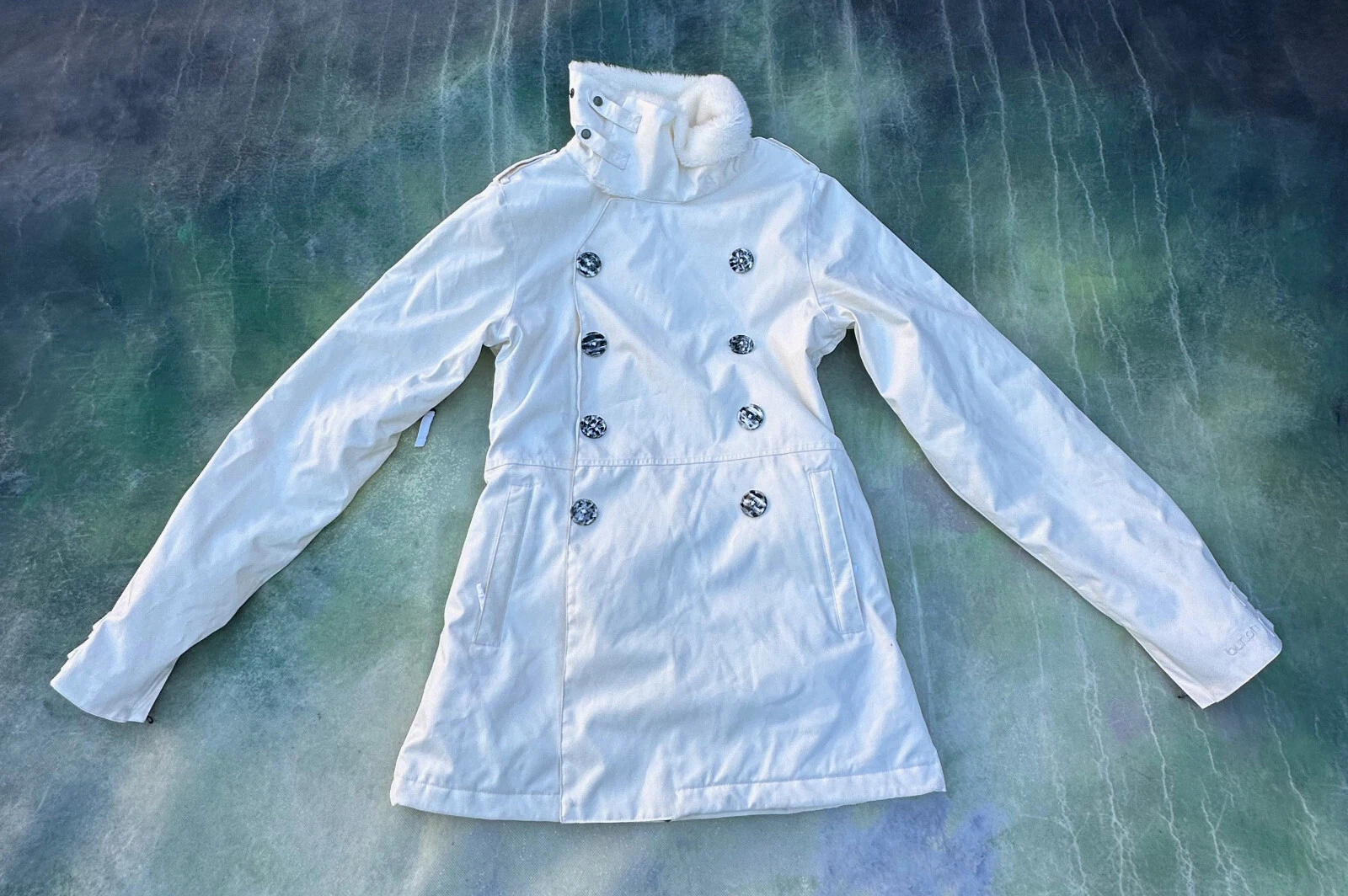 burton the white collection dryride jacket
