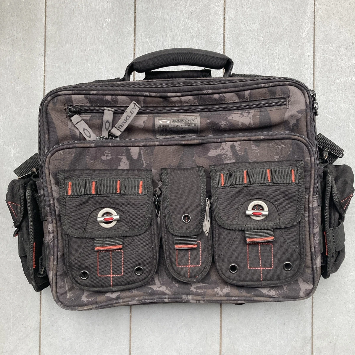 Oakley Messenger Bag for sale | eBay