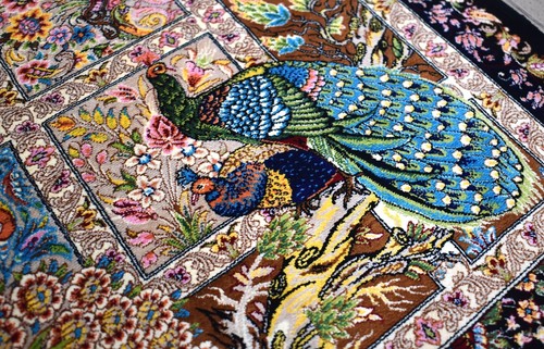 3x5 ft High Quality Silk Rug Blue Peacock Pictorial Design Accent Rug 90x150 Cm - Picture 9 of 21