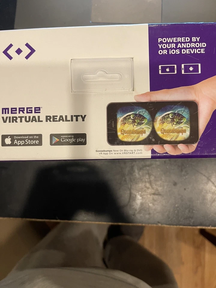 Merge 360 VR and AR Virtual Reality Goggles - Pulsar Purple  - Image 3 of 4