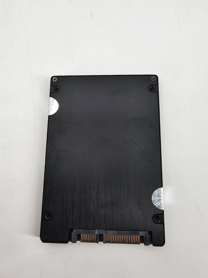 Corsair Nova Series V64 64GB 2.5" Solid State Drive - Image 4 of 4