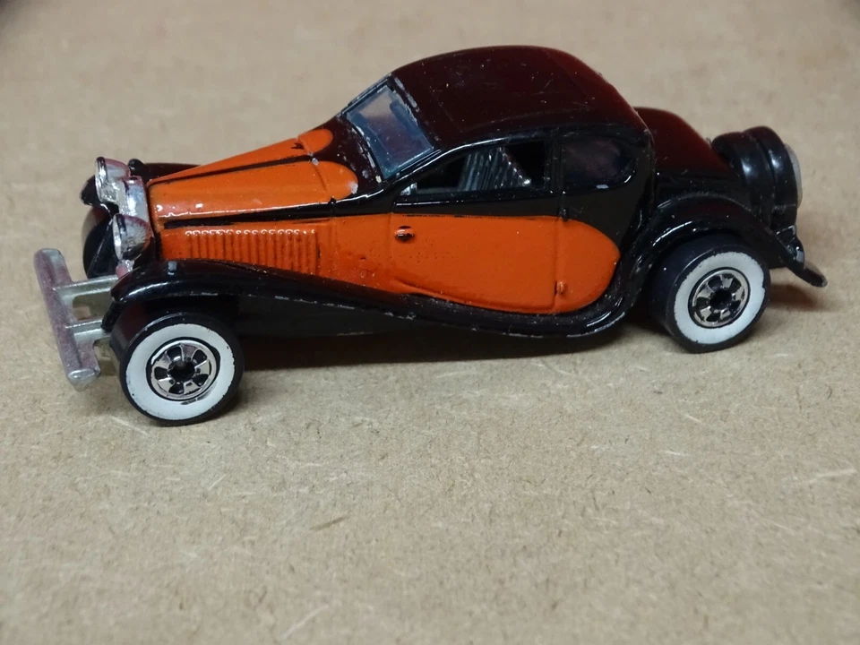 CLÁSICO 1937 BUGATTI TIPO 46; UN RARO MODELO DIECAST HOT WHEELS ESCALA 1/64 Foto 2 de 4