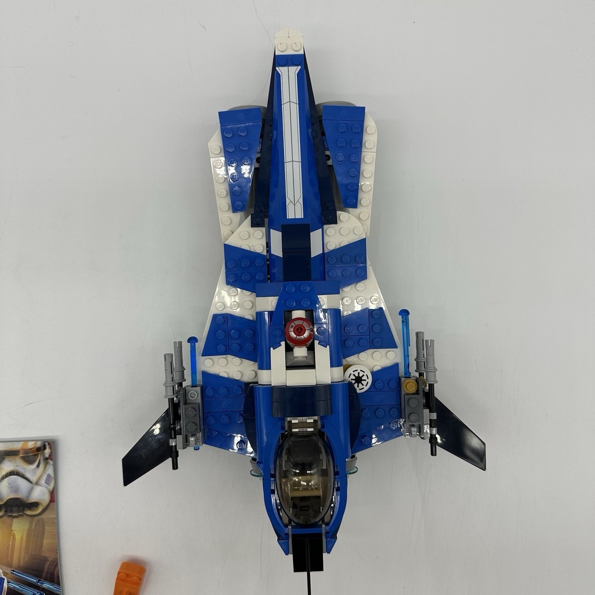 LEGO Star Wars: Anakin's Custom Jedi Starfighter (#75087) - 96