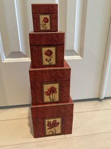 Nesting Boxes Square with Lids Floral Set Of 4   Sizes 6”, 5.25”, 4”, 2.75” Sq