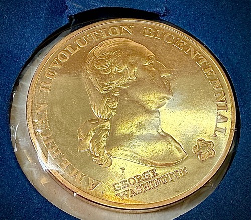 1972 American Revolution Bicentennial Commemorative George Washington Medal Coin