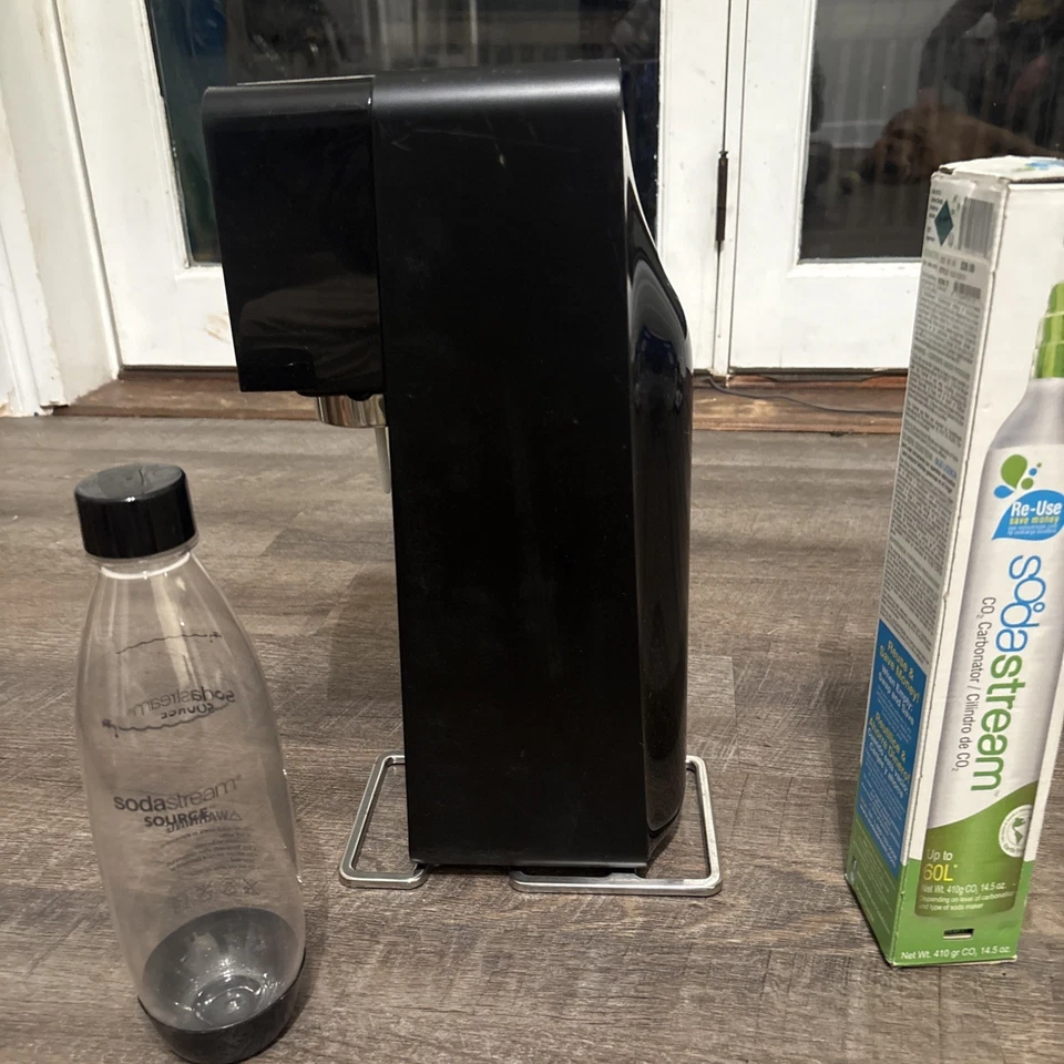 Máquina de agua con gas SodaStream Source con 2 carbonatadores C02 de flujo de soda Foto 3 de 4