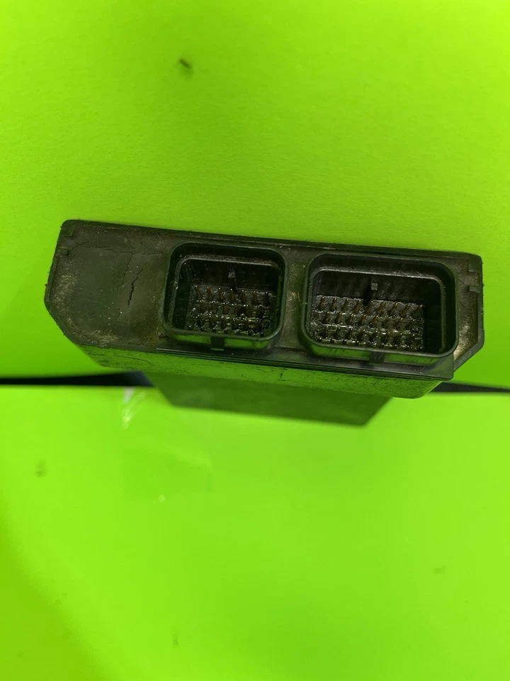 Yamaha YZF-R1 2007-2008 ECU mudule de computadora usado fabricante original excelente estado flash y sintonización Foto 3 de 3