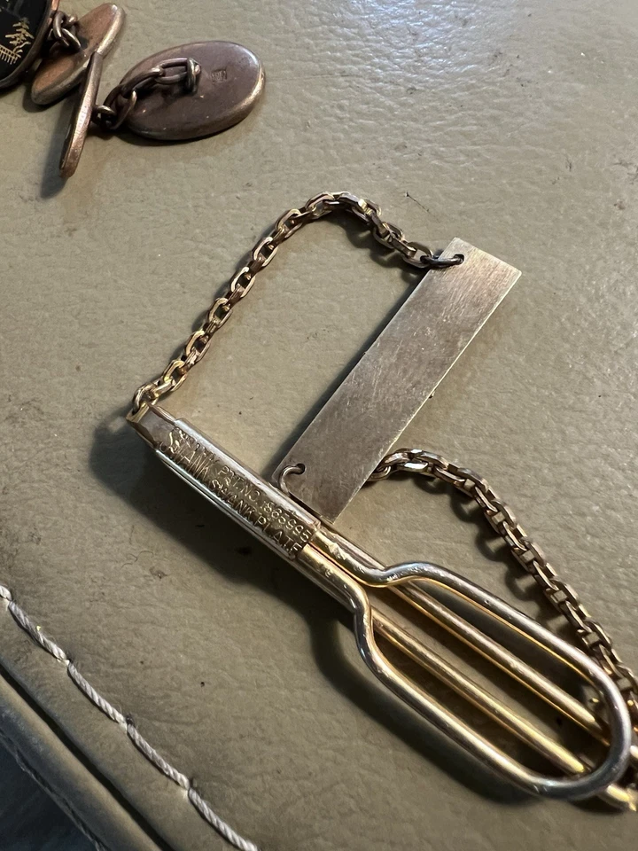 Cierre de corbata Swank vintage - ¿chapado en oro? - Black Hills Gold - ¡Excelente estado! Foto 3 de 4